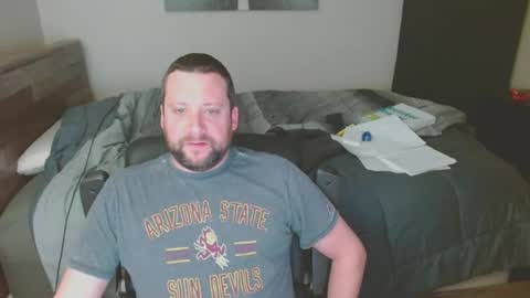 Snapshot of jtrnbll chatting on 01.23.25 ... online show from 01.23.25