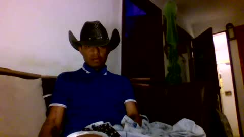 Snapshot of juan72701 chatting on 07.28.26 juan72701 online show from 07.28.26