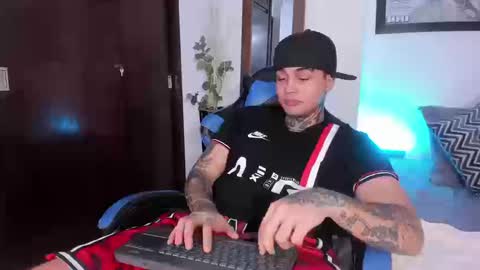 Snapshot of juan_alvarez18 chatting on 09.09.25 juan_alvarez18 online show from 09.09.25