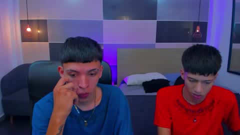 Snapshot of juan_nd_steven chatting on 01.11.25 JuanSteven online show from 01.11.25