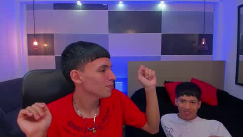 Snapshot of juan_nd_steven chatting on 01.19.25 JuanSteven online show from 01.19.25