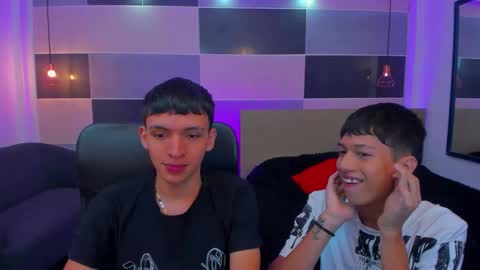 Snapshot of juan_nd_steven chatting on 01.25.25 JuanSteven online show from 01.25.25