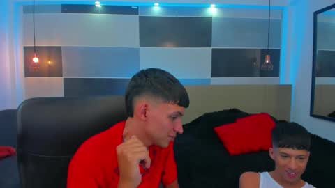 Snapshot of juan_nd_steven chatting on 02.06.25 JuanSteven online show from 02.06.25