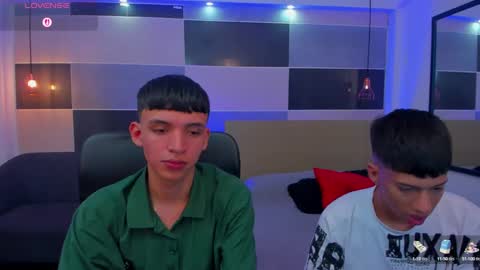 Snapshot of juan_nd_steven chatting on 02.27.25 JuanSteven online show from 02.27.25