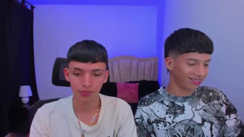 Snapshot of juan_nd_steven chatting on 09.09.25 JuanSteven online show from 09.09.25