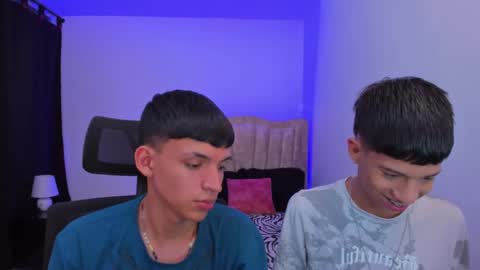 Snapshot of juan_nd_steven chatting on 09.12.25 JuanSteven online show from 09.12.25