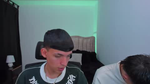 Snapshot of juan_nd_steven chatting on 09.13.25 JuanSteven online show from 09.13.25