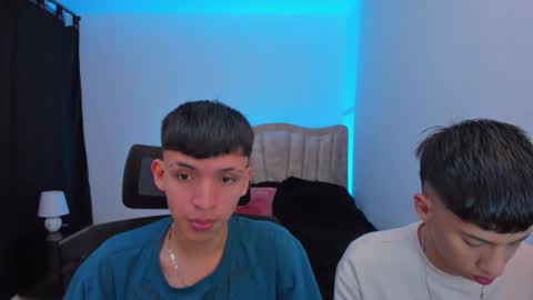 Snapshot of juan_nd_steven chatting on 09.14.25 JuanSteven online show from 09.14.25