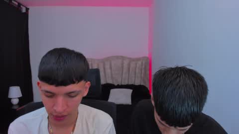 Snapshot of juan_nd_steven chatting on 09.19.25 JuanSteven online show from 09.19.25