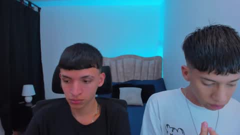 Snapshot of juan_nd_steven chatting on 10.07.25 JuanSteven online show from 10.07.25