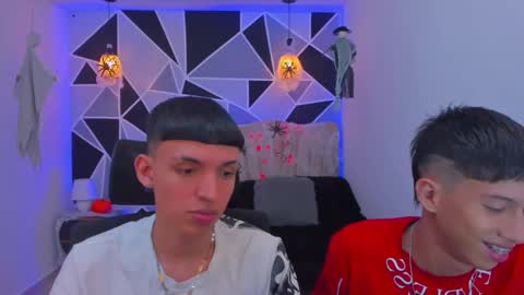 Snapshot of juan_nd_steven chatting on 10.22.25 JuanSteven online show from 10.22.25