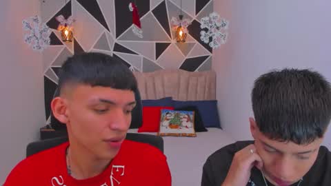 Snapshot of juan_nd_steven chatting on 12.16.25 JuanSteven online show from 12.16.25