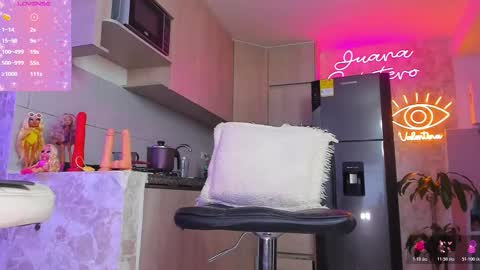 Snapshot of juana18quintero chatting on 10.26.25 JUANA VALENTINA QUINTERO independent model ONLY FANS --- Juanaquintero online show from 10.26.25