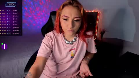 Snapshot of juana_tropic chatting on 12.04.24 Juana Fer online show from 12.04.24