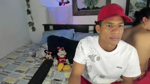 Snapshot of juanbigcock21cm chatting on 11.07.25 juan jose online show from 11.07.25