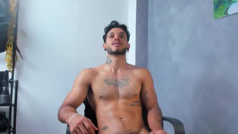 Juan Esteban online show from 02.06.26