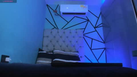 Snapshot of juande_24 chatting on 05.15.26 independent model online show from 05.15.26