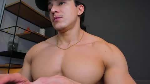 Snapshot of juandres007 chatting on 07.15.26 JUANDRES online show from 07.15.26
