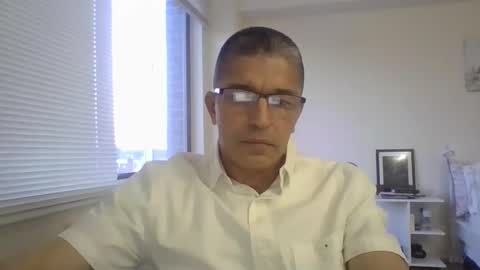 juanearth1 online show from 02.16.26