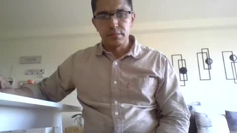 Snapshot of juanearth1 chatting on 06.12.26 juanearth1 online show from 06.12.26