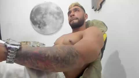 Snapshot of juanes_aristi chatting on 03.23.26 Juanes online show from 03.23.26