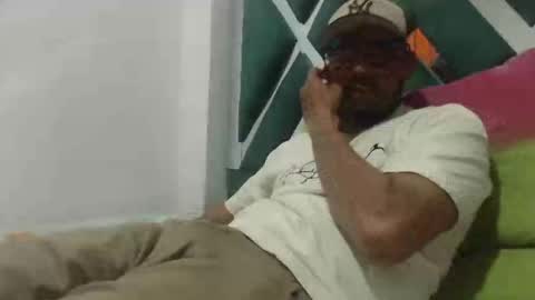 juanfe_style online show from 09.30.25