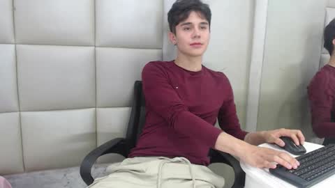 JuanGomm online show from 12.21.25