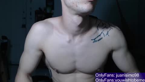 Snapshot of juanisimo_ chatting on 02.22.25 JUANISIMO  online show from 02.22.25