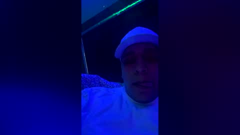 juanpablovg22 online show from 03.10.26