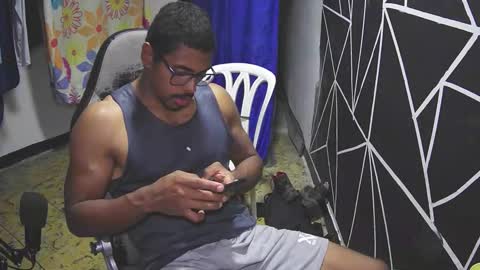 Snapshot of juansexo1 chatting on 10.14.25 Juan pablo M online show from 10.14.25