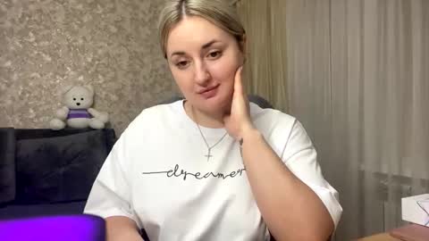 JudeValenti online show from 10.14.25