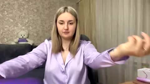 JudeValenti online show from 10.17.25