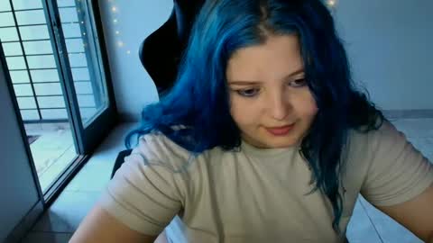 Snapshot of judithamelia chatting on 01.17.25 Judithamelia online show from 01.17.25