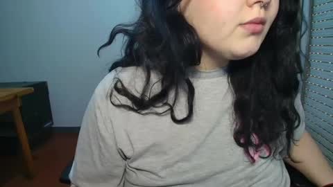 Snapshot of judithamelia chatting on 09.19.25 Judithamelia online show from 09.19.25