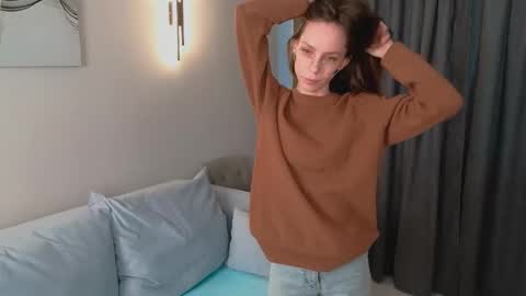 Snapshot of judithmiles chatting on 12.04.25 Emma online show from 12.04.25