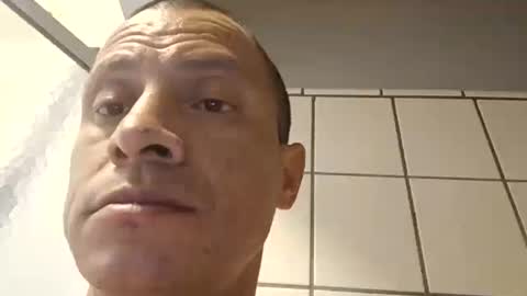 Snapshot of jugg2 chatting on 09.14.25 Jugg online show from 09.14.25