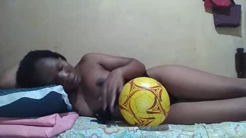 juice_petite3 online show from 03.06.25