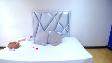 Snapshot of juicy_bignipples18 chatting on 12.09.24 juicy_bignipples18 online show from 12.09.24