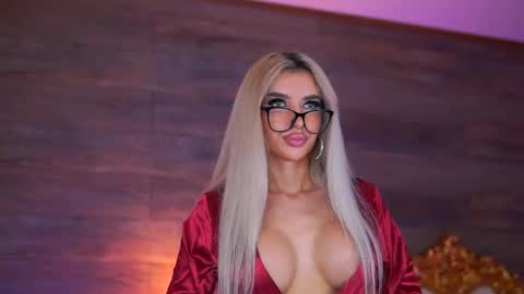 Snapshot of juicy_jessye chatting on 10.24.25 Jessye online show from 10.24.25