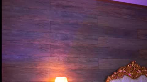 Snapshot of juicy_jessye chatting on 10.30.25 Jessye online show from 10.30.25