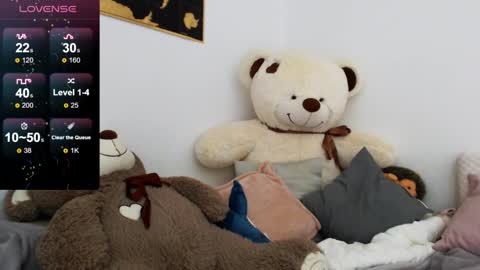 laura online show from 12.19.24