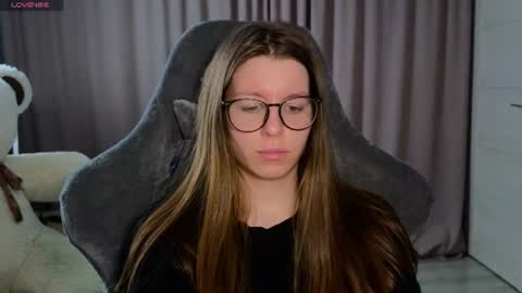 laura online show from 06.24.26