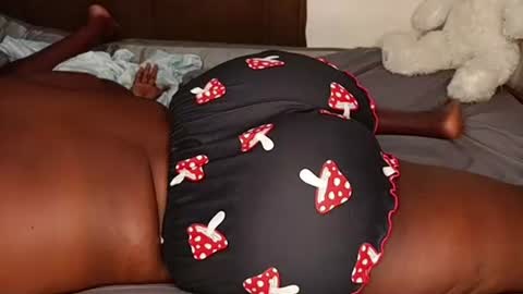 Sweetass online show from 10.29.25