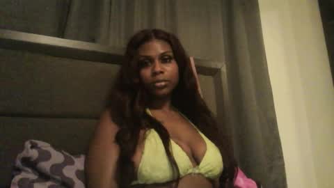 JuicyExotic online show from 11.22.25