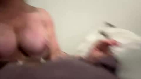 Snapshot of juicyfruitsxx chatting on 10.01.25 Tacye Ann online show from 10.01.25