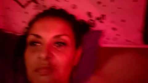 Snapshot of juicymommies chatting on 04.14.26 Darklover1987 online show from 04.14.26