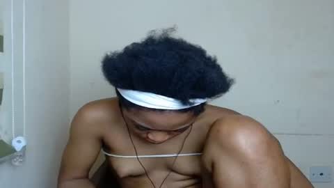 Snapshot of juicynwetx chatting on 03.07.25 juicynwetx online show from 03.07.25