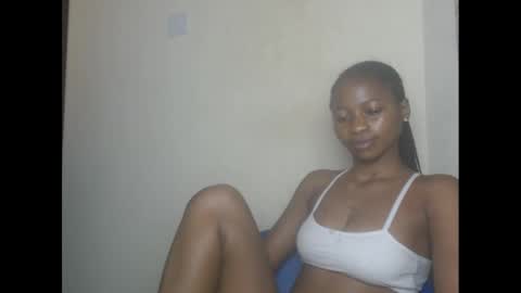 Snapshot of juicypiexx chatting on 01.25.25 juicypiexx online show from 01.25.25
