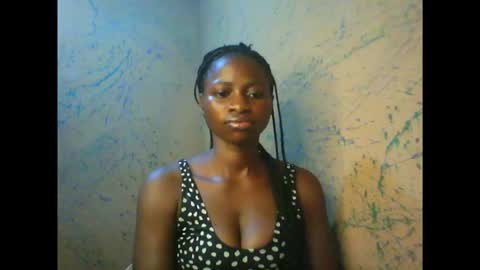 Snapshot of juicypiexx chatting on 09.19.25 juicypiexx online show from 09.19.25