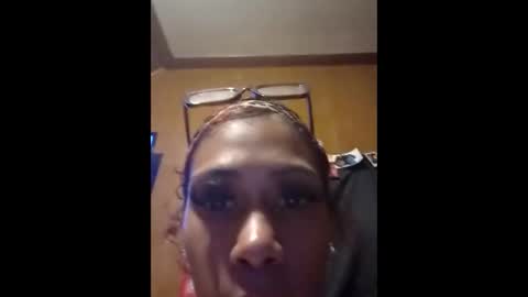 juicyslutx online show from 12.13.25